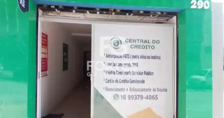 Salão Comercial com 30 m² de area construída no Bairro Centro!