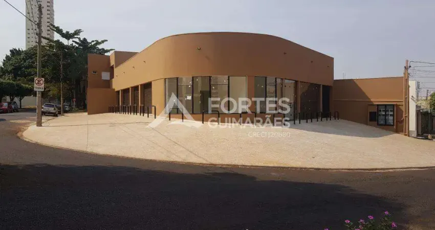 Loja, 2 vagas de estacionamento frontal, 27,00 m² área útil, Jd. São Luiz