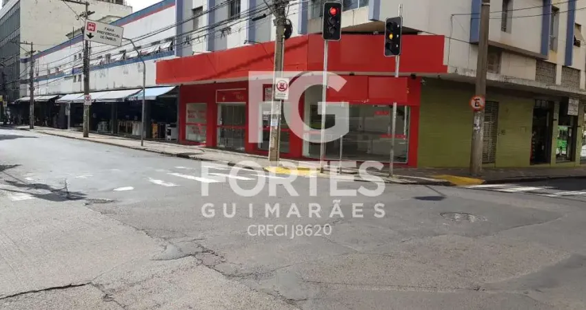 Salão de esquina 115 m² no Centro de Ribeirão Preto