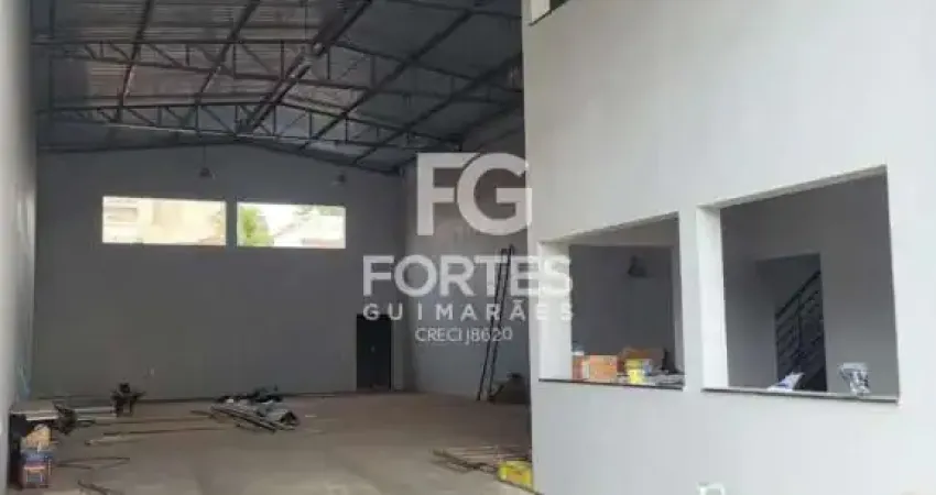 Salão comercial com 275 m² de área construída no bairro nova ribeirania!