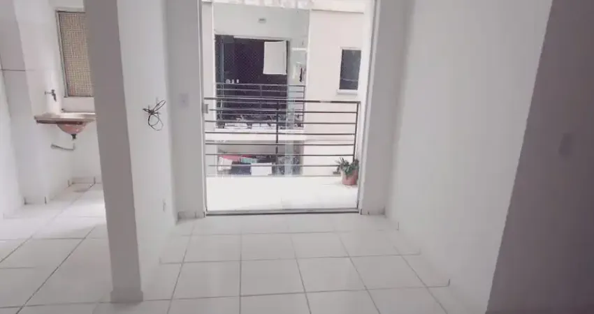 Alugo apartamento 2 quartos, condomínio fechado Mult Maguari