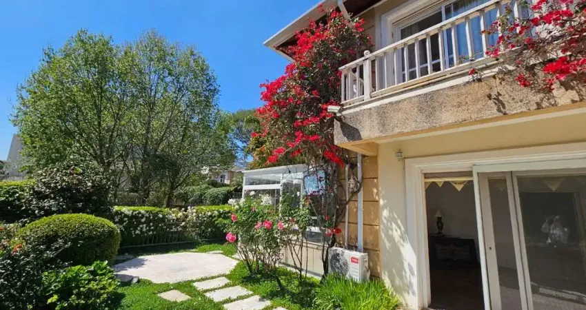 Casa em Condomínio para Venda em São Paulo, Cidade Jardim, 2 dormitórios, 2 suítes, 5 banheiros, 4 vagas