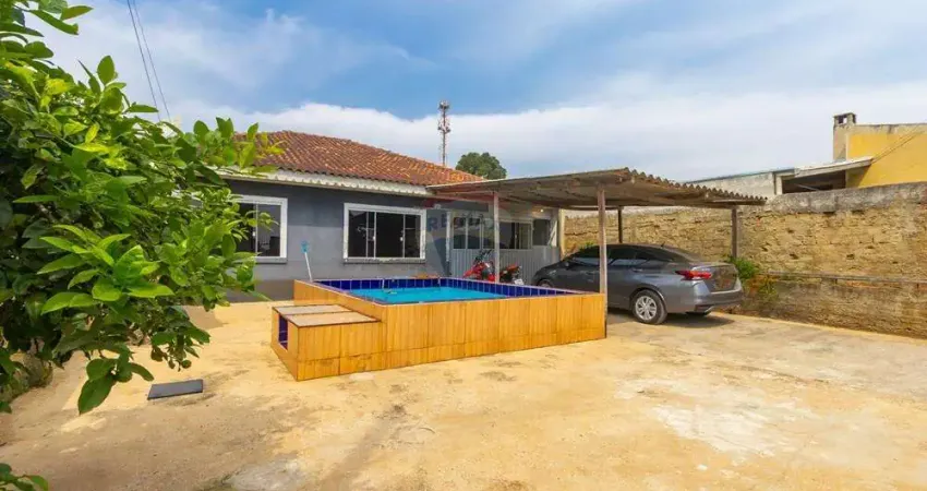 Casa a venda 3 quartos, área gourmet com churrasqueira, com piscina, em São Dimas, Colombo - PR.