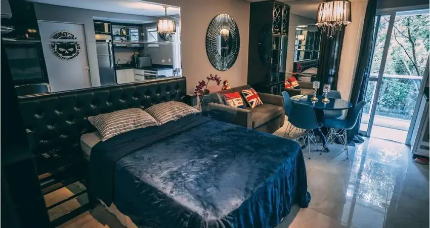 Studio com sacada e vaga de garagem porteira fechada no JUVEVÊ – R$ 3.000,00