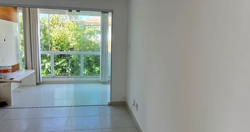Apartamento com 2 quartos para alugar na Rua Professor Felipe Tiago Gomes, Stella Maris, Salvador