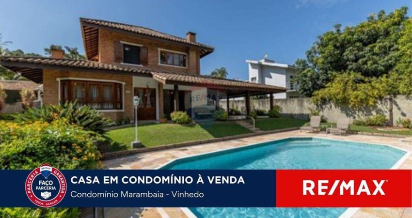 Casa de Condomínio com 6 Quartos e 5 banheiros à Venda, 284 m² por R$ 1.890..000,00