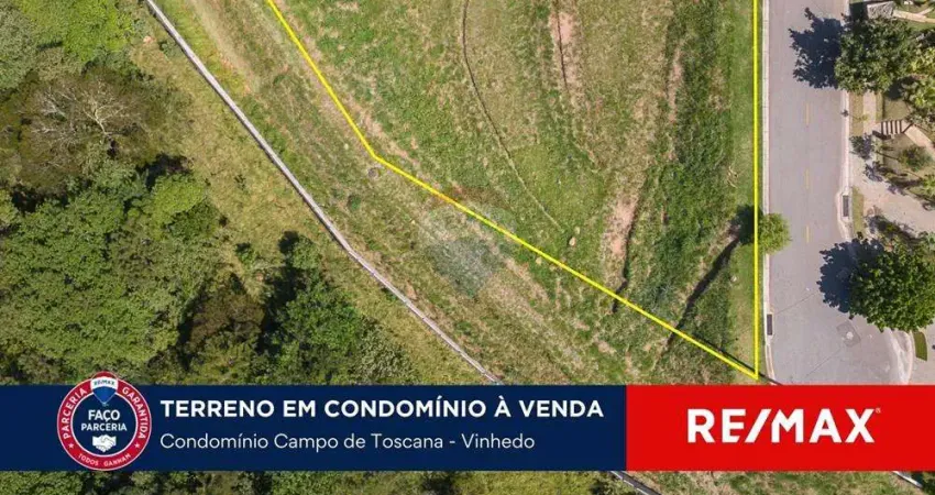 Terreno a venda no Condomínio Campo de Toscana, Vinhedo-SP