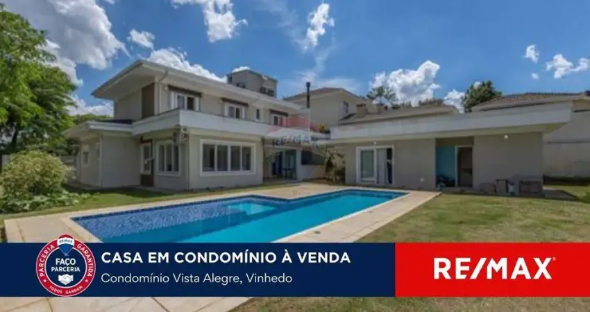 Casa a venda no condomínio Vista Alegre Sede em Vinhedo.