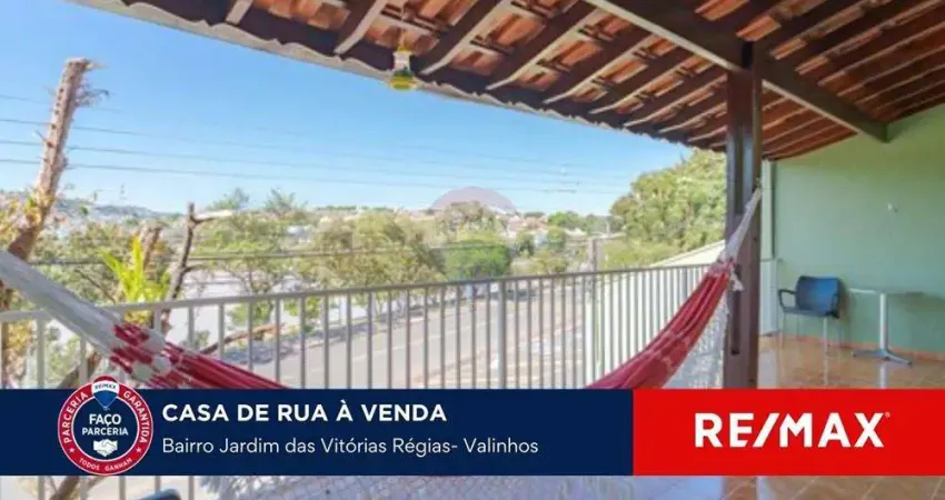 Casa com 3 dormitórios à venda, 255 m² por R$ 735.000 - Jardim das Vitórias Régias - Valinhos/SP