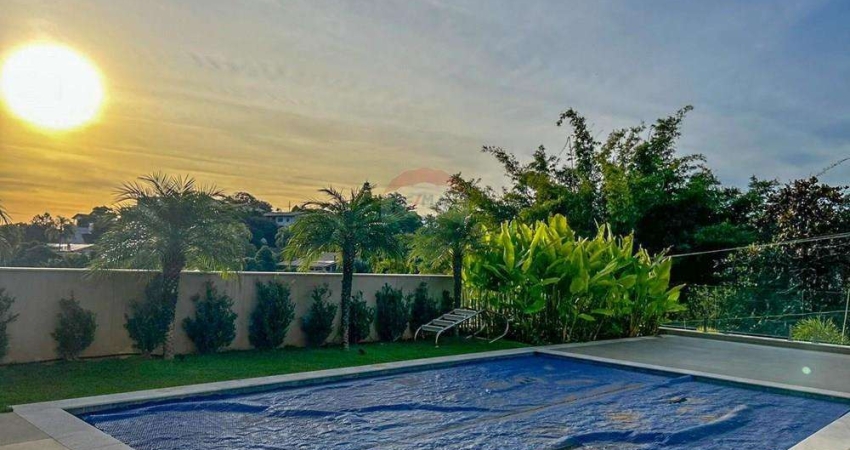 Casa de Condomínio com 4 Quartos e 6 banheiros para Alugar, 350 m² por R$ 18.400/Mês