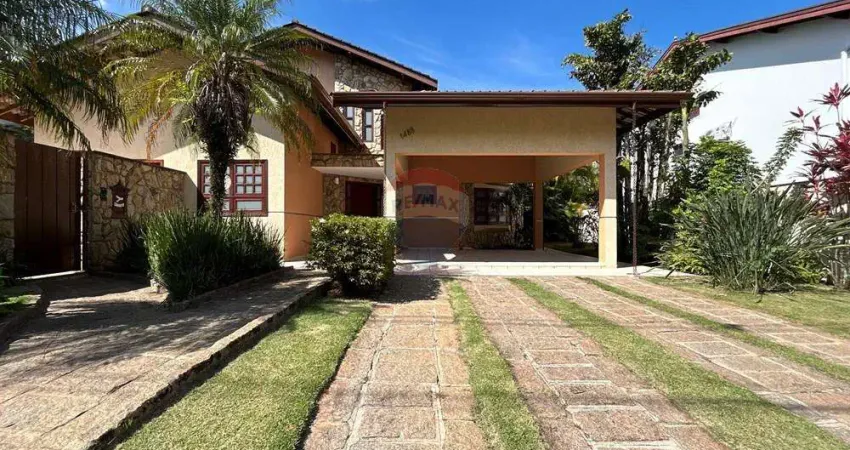 Aluga-se casa térrea, com 4 suítes, ar condicionado, e piscina - condomínio vista alegre sede - vinhedo