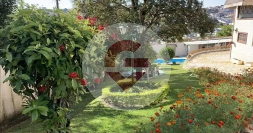 Casa com 2 quartos à venda na Rua Cassimiro de Abreu, 233, Centro, São Lourenço