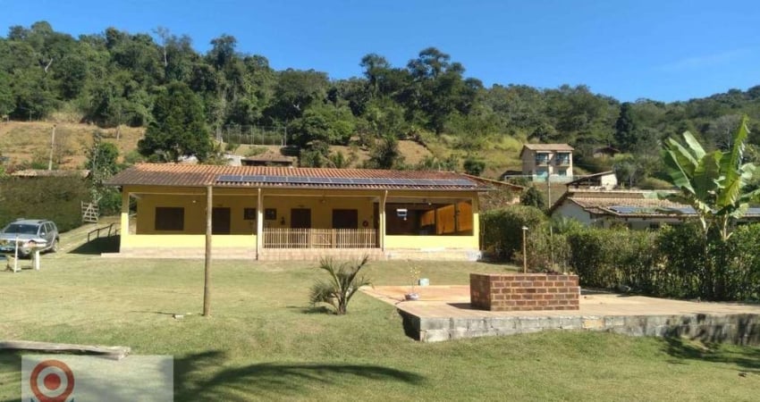 Chácara com 4 dormitórios à venda, por R$ 510 mil - Condomínio Vale do Tinguá - Paula Lima - Juiz de Fora/MG