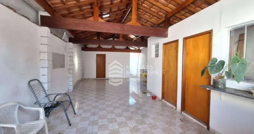 Casa com 2 dormitórios à venda, 185 m² por R$ 360.000,00 - Jardim Rosely - Pindamonhangaba/SP
