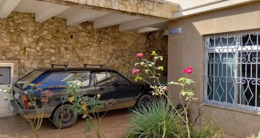 Casa à venda com 3 dormitórios / 1 suíte  200m², na região Chácara Santo Antônio (Zona Leste), São