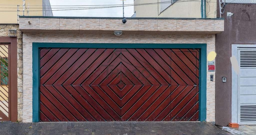 Casa de alto padrão à venda no Alto da Mooca, de 200m², 3 dormitórios, sendo 3 suítes, com fácil ac