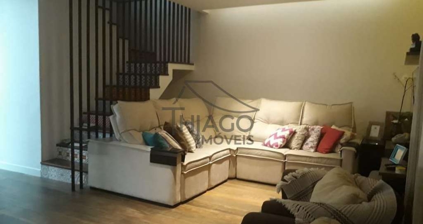 Sobrado à venda no Jardim Independência (Vila Alpina), de 312 m², com 3 dormitórios, 3 vagas de gar