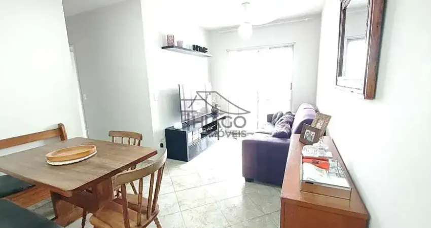 Lindo apartamento de dois dormitórios, andar alto com linda vista, vaga de garagem e ótima localiza