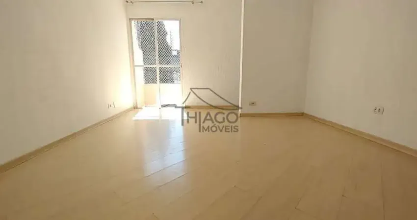 Apartamento à venda com 56m² com varanda, 800 m do metrô Vl. Matilde, localizado na Vila Aricanduv