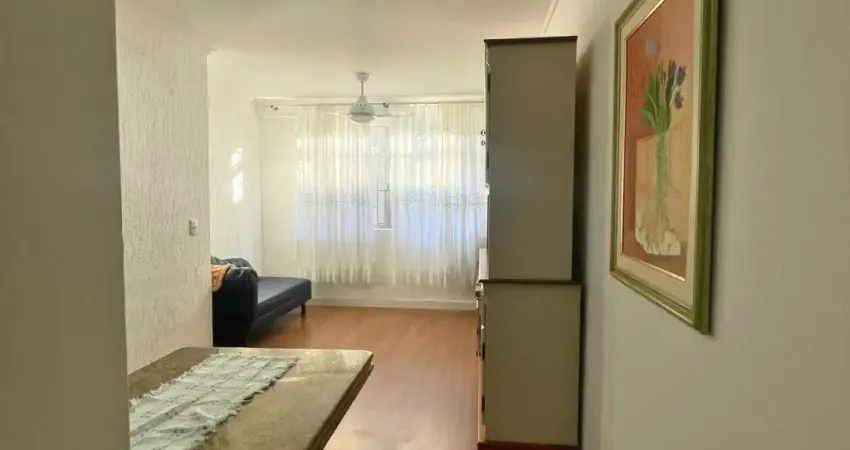 Apartamento no Estreito!