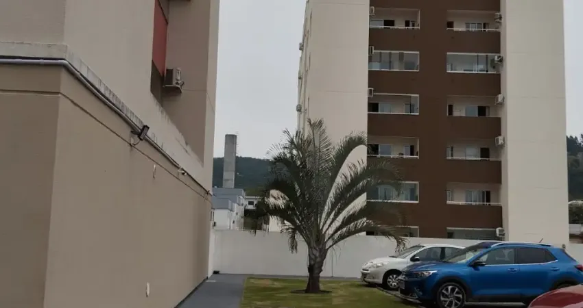 Apartamento com 2 quartos à venda na Rua Domingos Antônio Zimmermann, 155, Centro, Biguaçu
