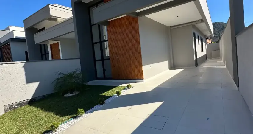 Casa com 2 quartos à venda no Forquilhinhas, São José 