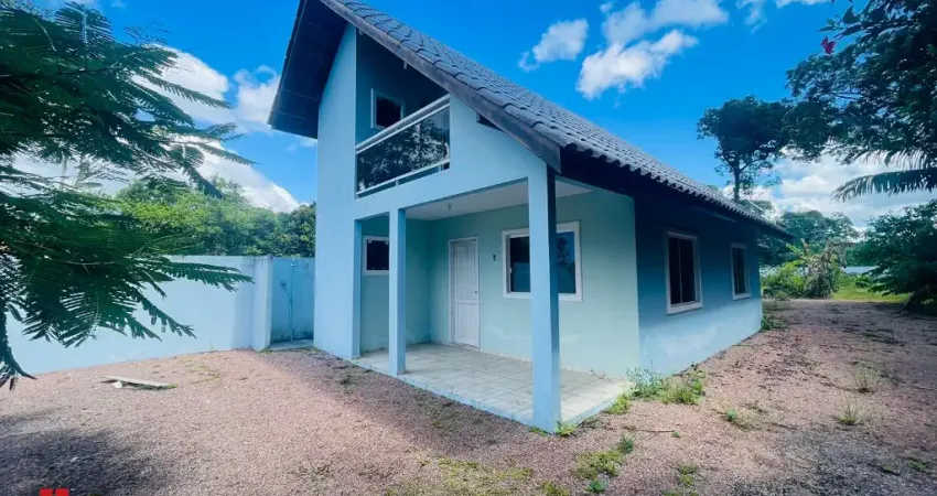 Oportunidade Imperdível em Itapoá! Terreno Duplo à 300m da Praia com Casa Ampla!