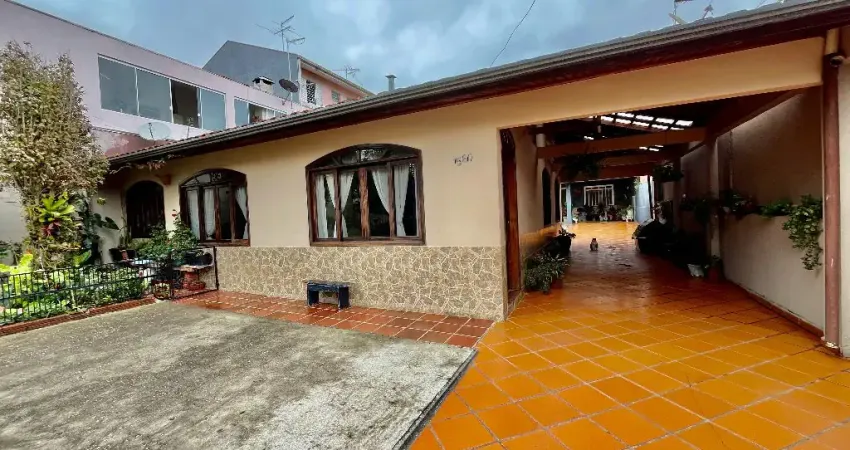 Casa com 3 quartos à venda na Rua Expedicionário Francisco Alves de Oliveira, Alto Boqueirão, Curitiba