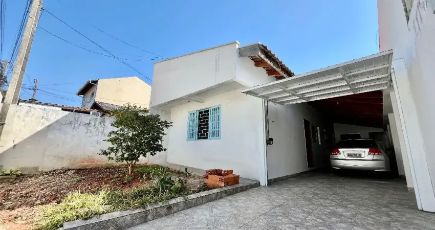 Casa com 2 quartos à venda na Rua Gilmar José Carneiro, Xaxim, Curitiba