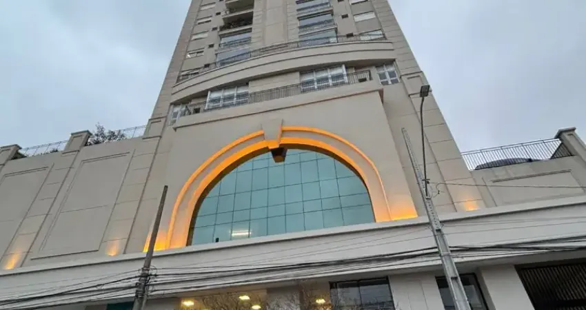 Alugo estudo todo mobiliado no centro de curitiba em frente a ufpr