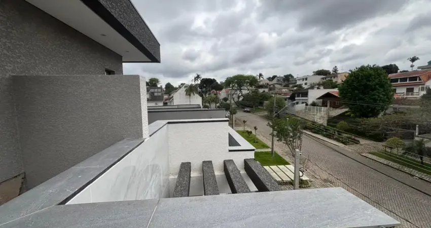 Casa com 3 quartos à venda na Rua Senador Nereu Ramos, frente rua, Guabirotuba, Curitiba