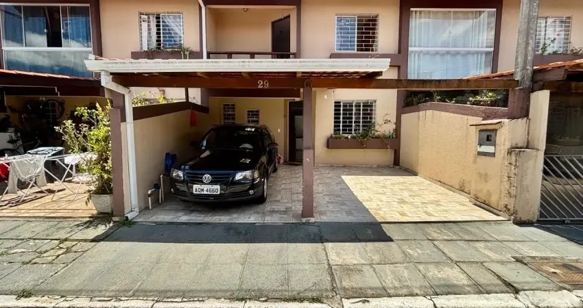 Casa em condomínio fechado com 3 quartos à venda na Rua Catarina Gabardo, 200, Xaxim, Curitiba