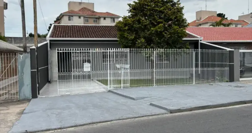 Casa térrea comercial / residencial reformada 100% excelente para sua família ou prosperar com o seu negocio