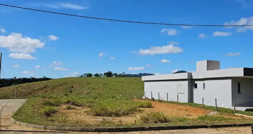 Terreno à venda na Rua Dona Ana, Centro, Bicas