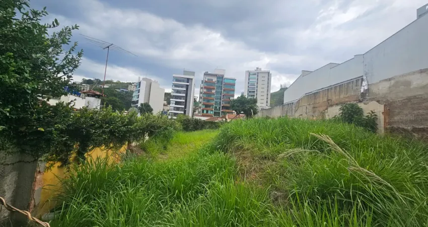 Terreno à venda na Rua Antônio Augusto Teixeira, Bom Pastor, Juiz de Fora