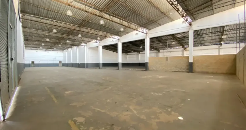 Barracão / Galpão / Depósito para alugar na Rua Professora Corina Erse, Poço Rico, Juiz de Fora