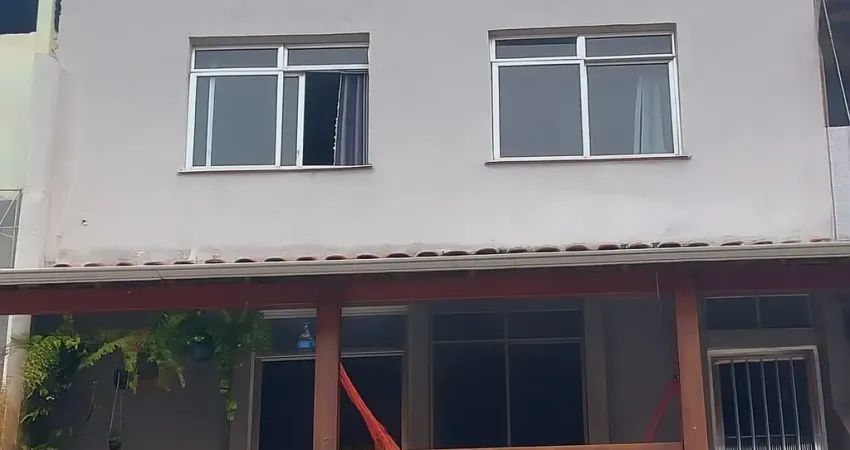 Casa com 3 quartos à venda na Rua Guimarães Rosa, Cidade do Sol, Juiz de Fora
