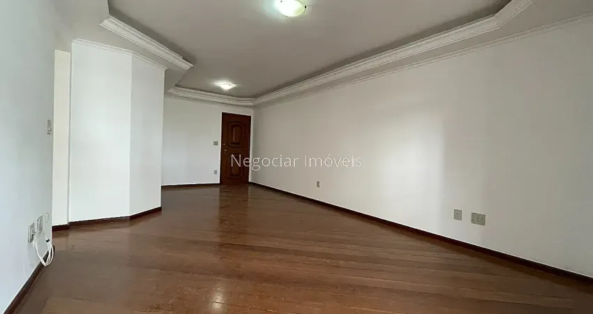 Apartamento com 3 quartos à venda na Rua Doutor Antônio Carlos, Centro, Juiz de Fora