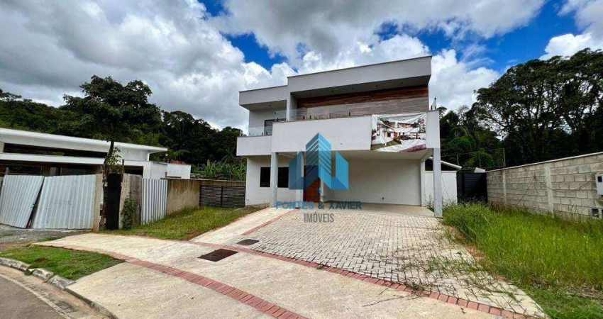 Casa com 4 quartos à venda, 300 m² por R$ 1.790.000 - Residencial Alvim - Juiz de Fora/MG