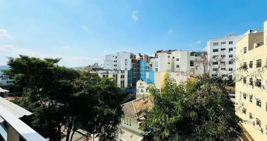 Cobertura com 3 quartos à venda, 230 m² por R$ 550.000 - Vale do Ipê - Juiz de Fora/MG