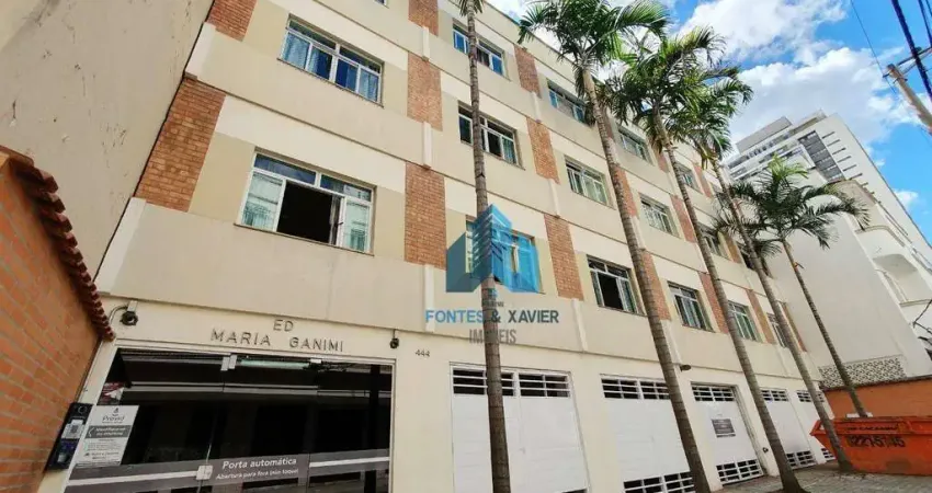 Apartamento amplo com 2 quartos à venda em plena Sampaio, por R$ 246.000 - Centro / Granbery - Juiz de Fora/MG