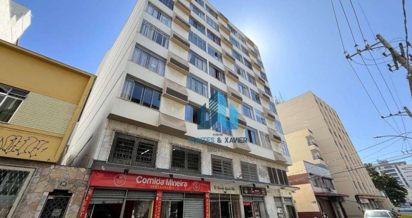 Kitnet com 1 quarto à venda, 37 m² por R$ 125.000 - São Mateus - Juiz de Fora/MG
