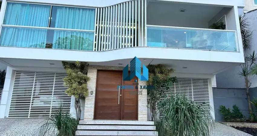 Casa com 4 quartos à venda, 560 m² por R$ 2.490.000 - São Pedro - Juiz de Fora/MG