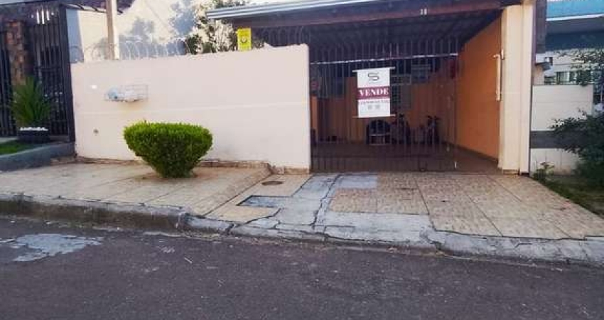 Casa com 3 quartos à venda no Campo de Santana, Curitiba 
