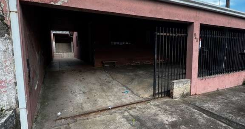 Casa com 3 quartos à venda no Campo de Santana, Curitiba 