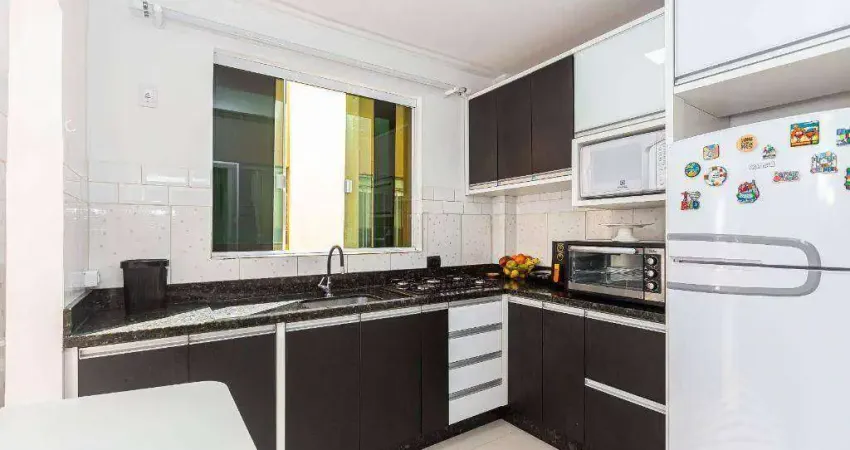 Apartamento com 2 dormitórios à venda, 65 m² por R$ 425.000 - Centro - Curitiba/PR