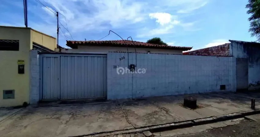 Casa Residencial à venda, no bairro Marques, Teresina/PI