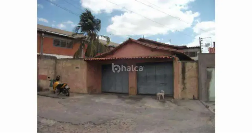 Casa Residencial à venda, no bairro Lourival Parente, Teresina/PI