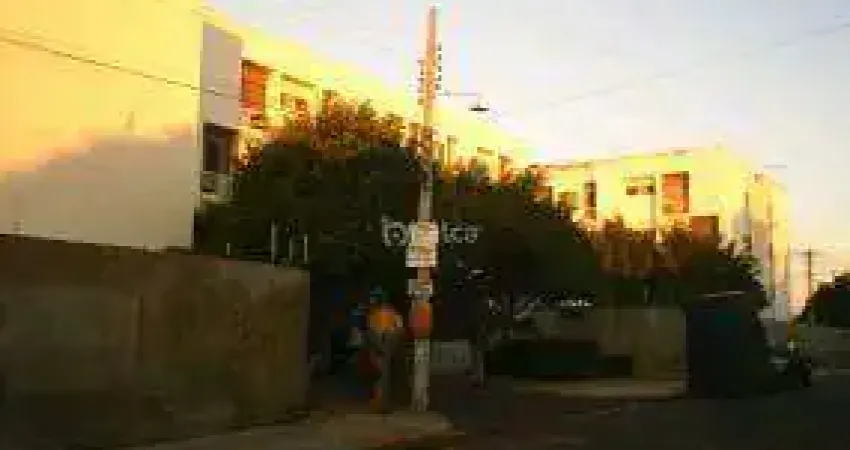 Apartamento à Venda no Condomínio Hebron, Bairro Macauba em Teresina-PI