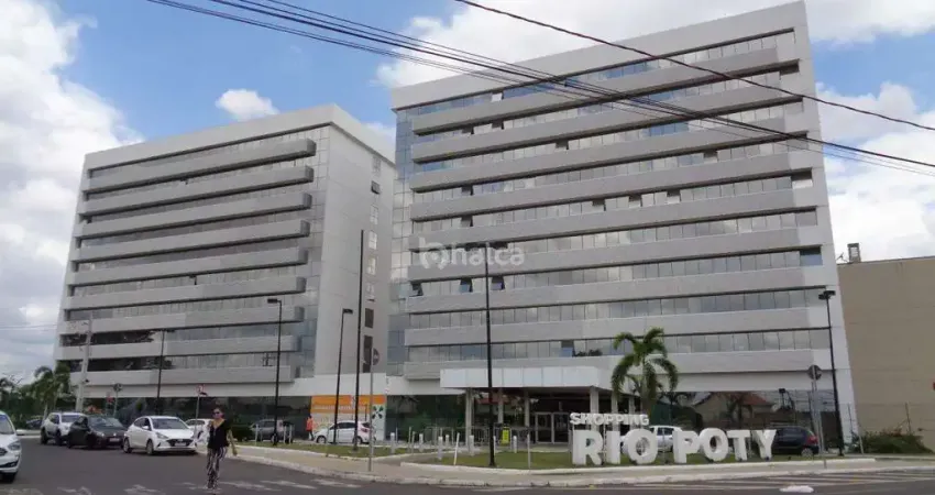 Sala Comercial no Centro Empresarial Shopping Rio Poty no Bairro Porenquanto, Teresina-PI